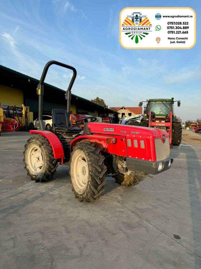 Carraro TIGRE 3200 - 25.7CP - 4X4 - 2010 - 1.210h