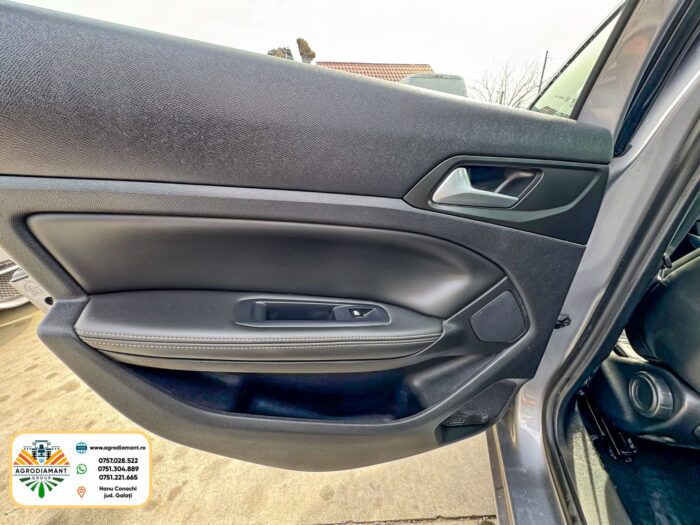 PEUGEOT 308 1.2e-THP FELINE - 120.000km - 2015 - imagine 10