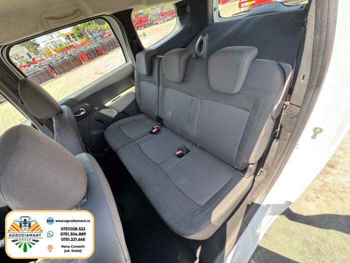 Dacia Lodgy 1.2 TCe Laureate - an 2012 - 173.441 km - imagine 8
